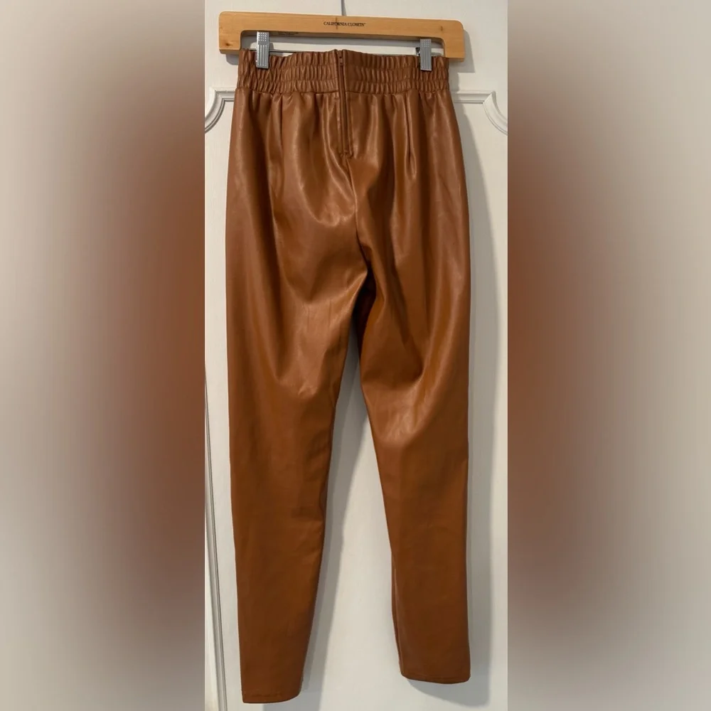 Privy Faux Leather Pleather Camel Beige Pants Elastic Waist & Pockets Size Small